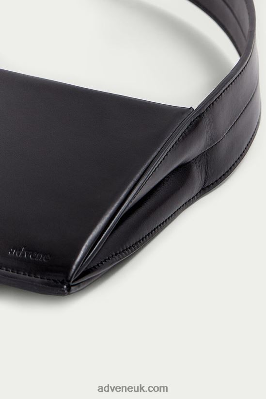 Edge Advene Black FXRHJ416